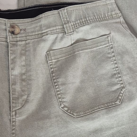 Lane Bryant NWT Casual Wide Leg Ankle Pant Fitted No Gap Waist - Size 20 - Picture 6 of 14